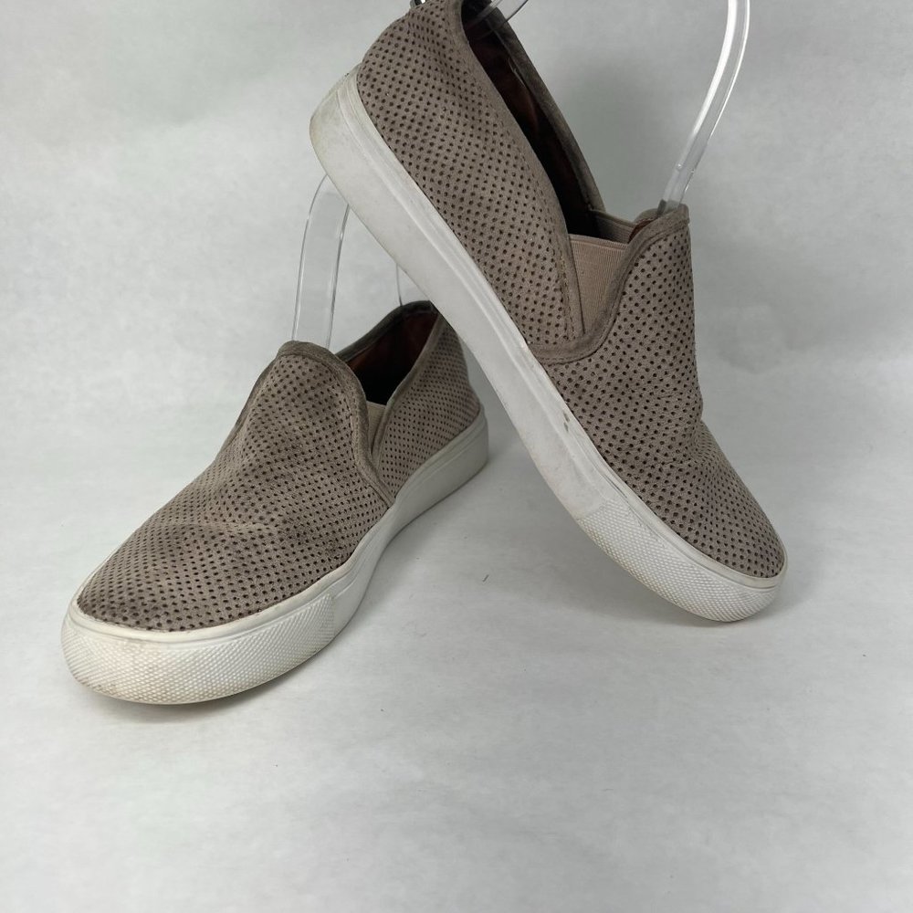 Steve Madden Zarayy Sneakers Womens Size 8 Slip On Shoes Gray White Low Top